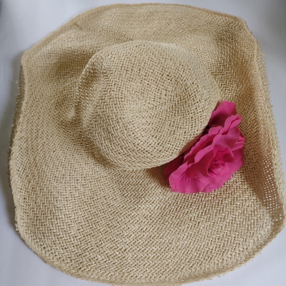 Claire's Straw Beach Hat w/ Large Pink Rose Pin EUC - Picture 2 of 9